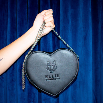 Ellis Brooklyn Ellis Brooklyn Black Heart Bag With Chain Strap