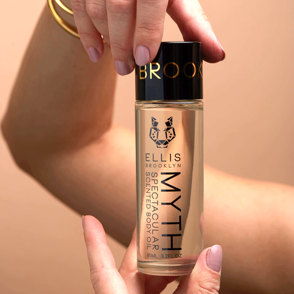 MYTH Body Oil