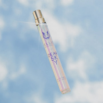 IMAGE 3: DEAR SKY TRAVEL SPRAY ON BACK DROP