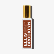 Huile parfumée Vanille Santo 15 ml sur fond blanc.